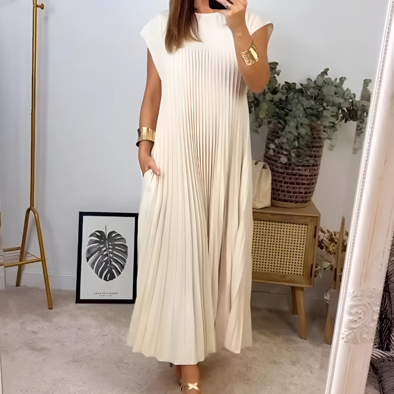 Elegant Sleeveless Pleated Maxi Dress With Pockets