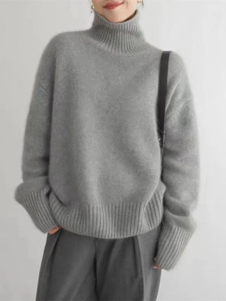 Evelyn Cozy Turtleneck Sweater