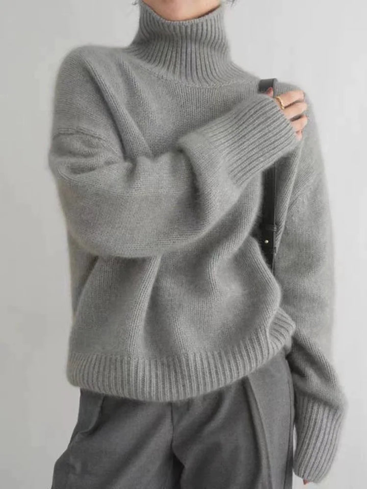 Evelyn Cozy Turtleneck Sweater