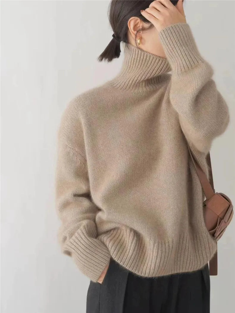 Evelyn Cozy Turtleneck Sweater