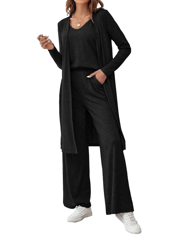 Avery Relaxed Lounge Set